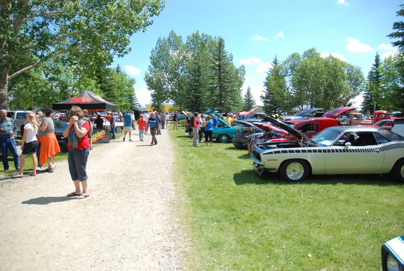 Illustration for article titled Have some pictures from the Granum 2015 Canada Day car show